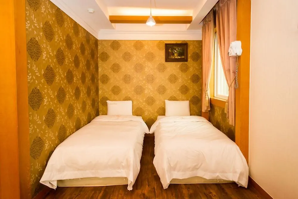 Motel Winners Hotel